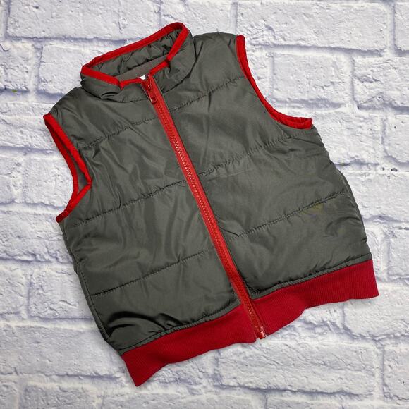 Gymboree Quilted Vest in Grey/Red - Picture 1 of 5